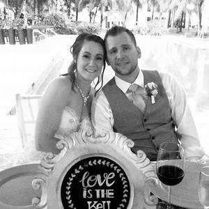 Meet your Posher, Taryn